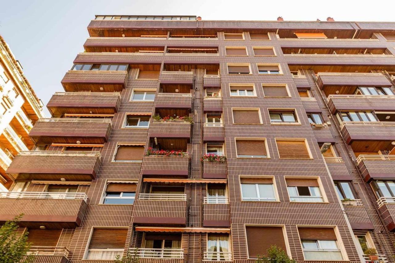New Amara Suite Friends y Families Parking San Sebastián Exterior foto